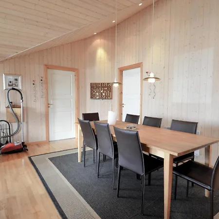 Stunning In With Kitchen Vinderup